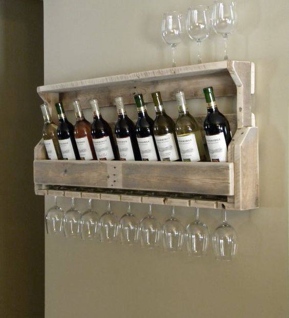 vinhos na parede
