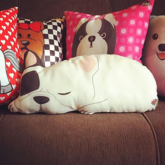 almofadas criativas cachorro dormindo