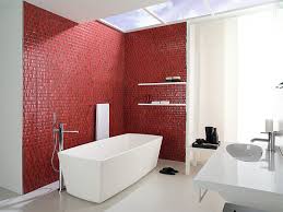 banheiro-com-tijolos-vermelhos