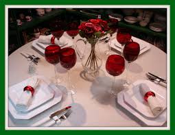 Decoração de mesa de jantar romântico clássico