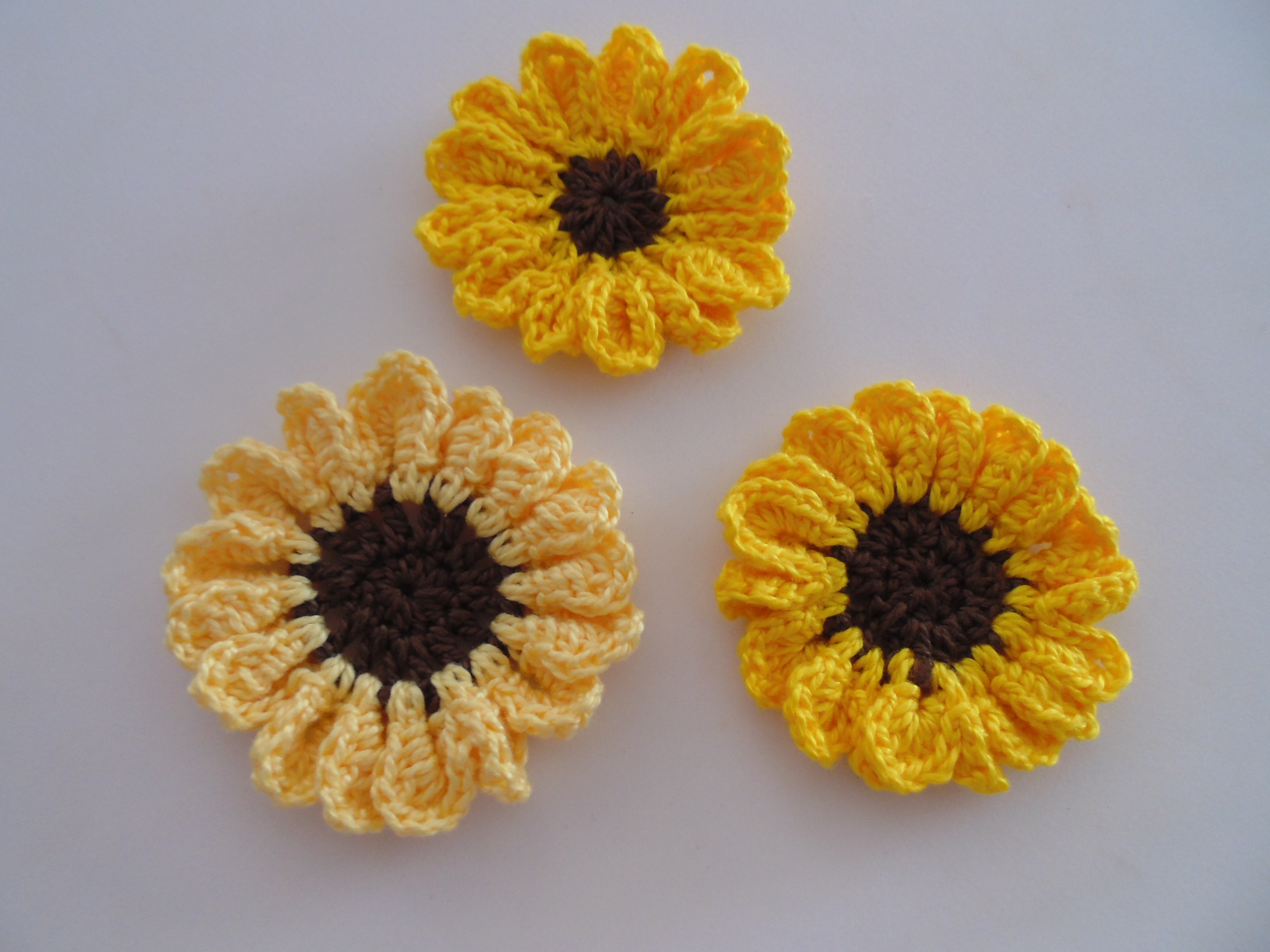 flores de crochê girassol