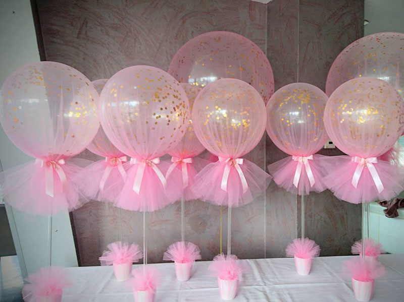 decoração com balões e tule