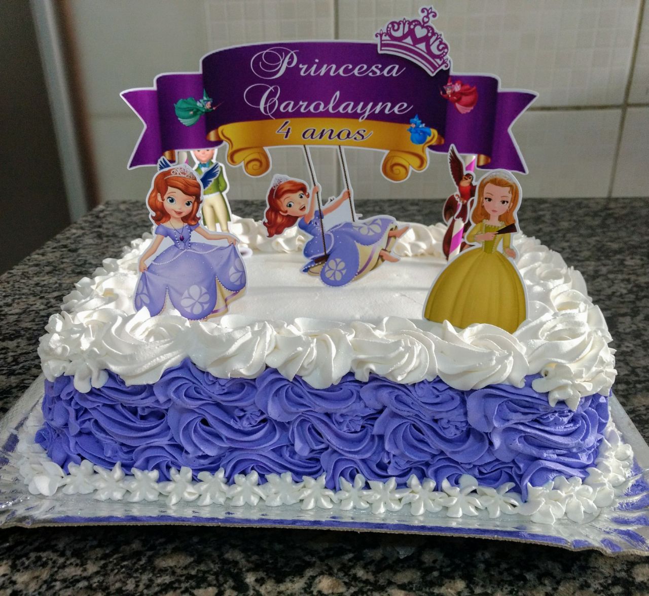 Bolo da princesa sofia: 78 Melhores Ideias Para Você Se Inspirar! - bolo  princesa sofia quadrado #boloprincesasofi…