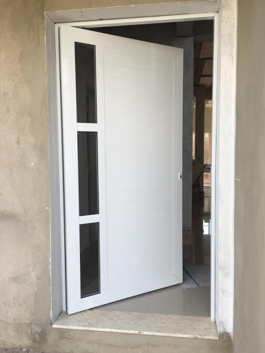 porta de aluminio com vidro para cozinha