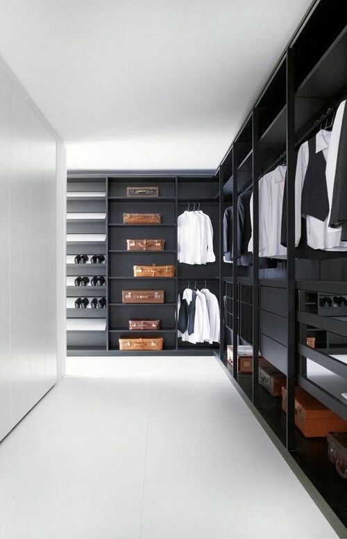 closet grande modulado e na cor preta