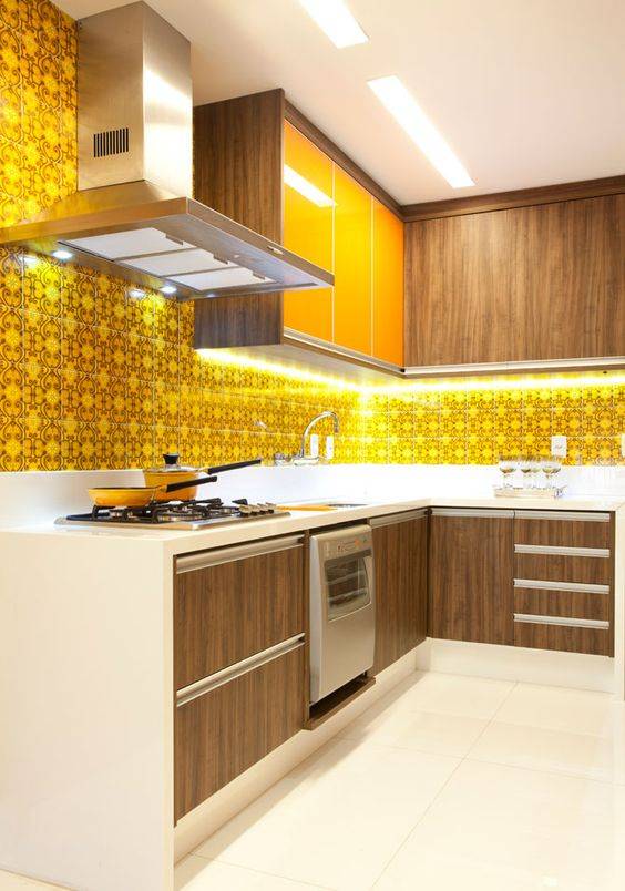 decoração amarela na cozinha
