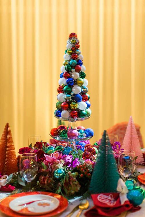 enfeites de natal artesanais coloridos